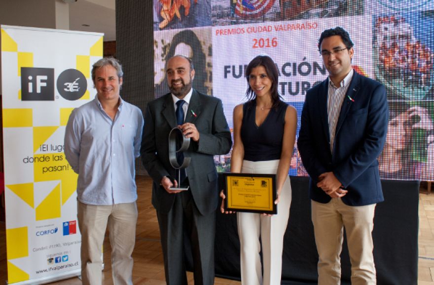 Fundación Futuro premia a iF Valparaíso 3IE por ser un destacado espacio que apoya a los emprendedores y acerca la innovación a la ciudadanía