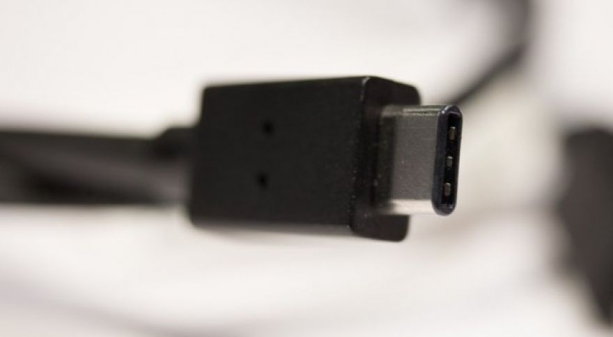 New EU Directive Will Require USB-C iPhones by 2024